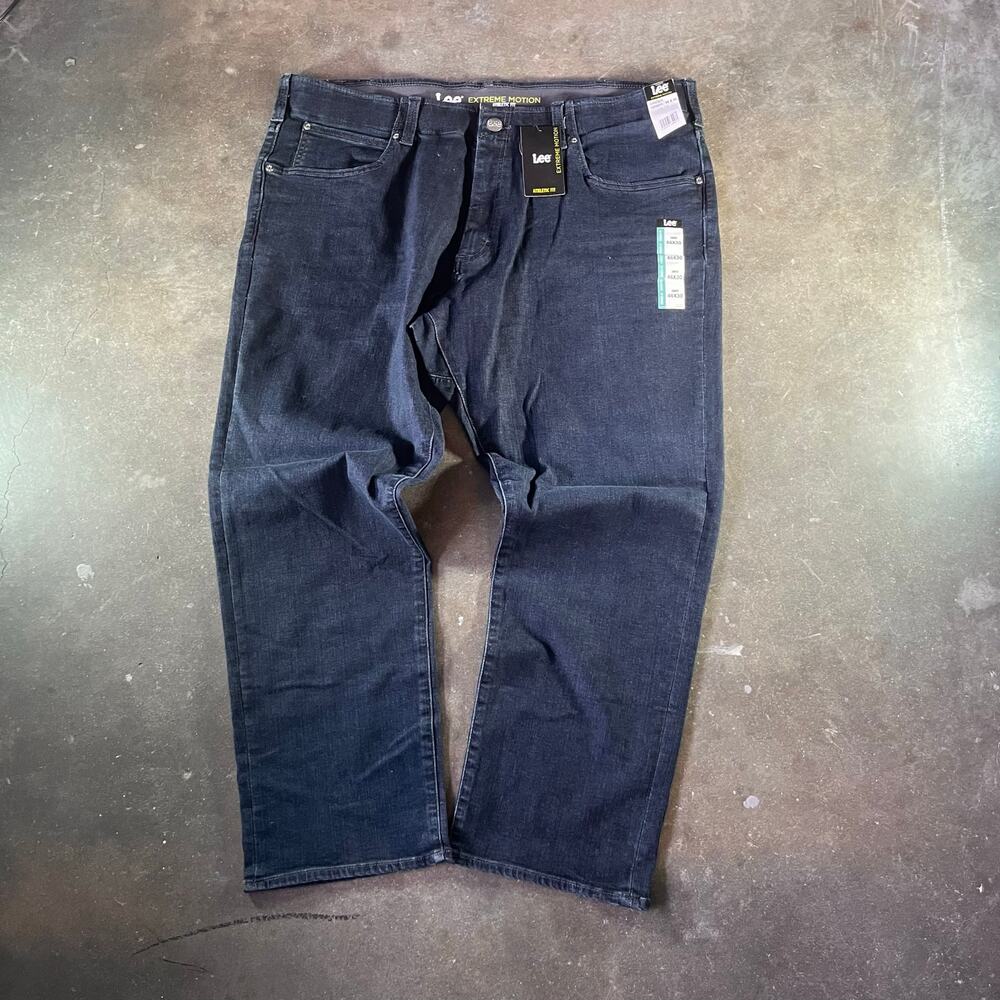 NWT big & tall Lee extreme motion athletic fit 46x30 dark blue tapered leg jeans